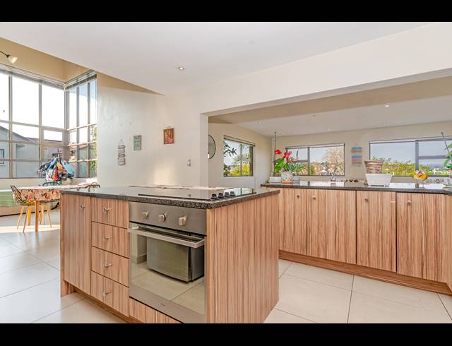 3 BEDROOM HOUSE FOR SALE IN BARBEQUE DOWNS